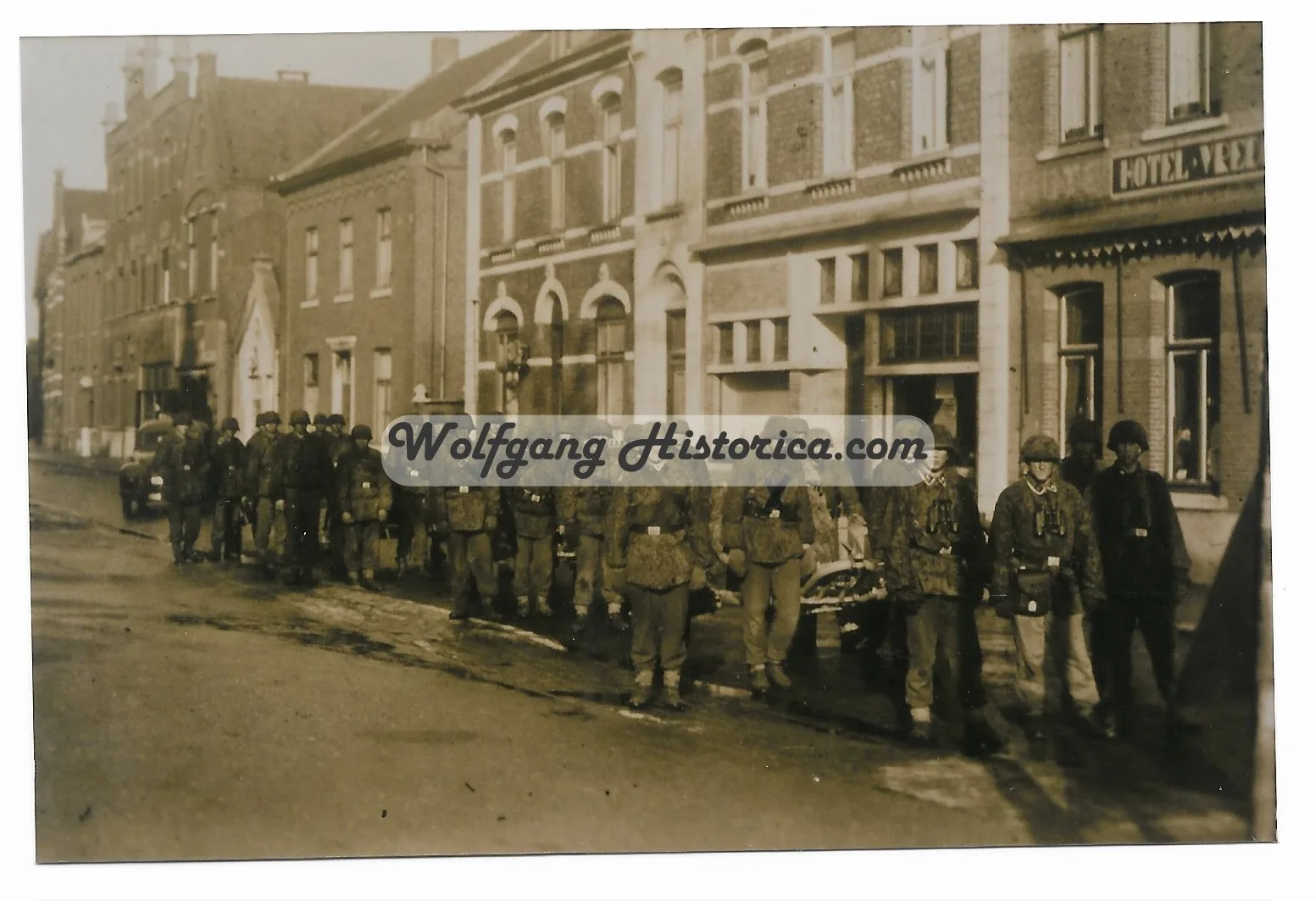 Walter Lukas - SS-Panzer-Grenadier-Regiment 26 "Hitlerjugend" - Image 1