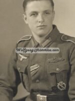 Heer Soldier wearing the Nahkampfspange Portrait