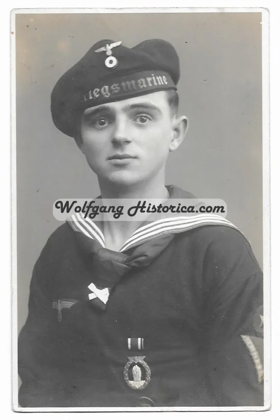 F127 - Kriegsmarine Minensucherabzeichen Kriegsmarine Sailor wearing the Minensucherabzeichen - Image 1