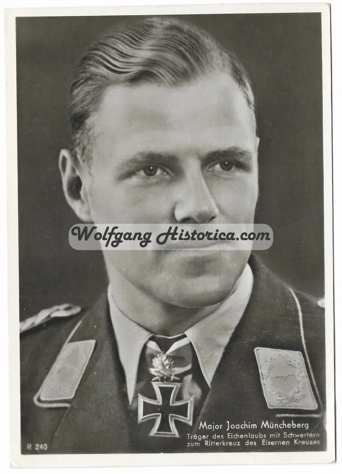 RP3 - Joachim Müncheberg - 1 Hauptmann Joachim Müncheberg (R240) - Film Foto Verlag Postcard - Image 1