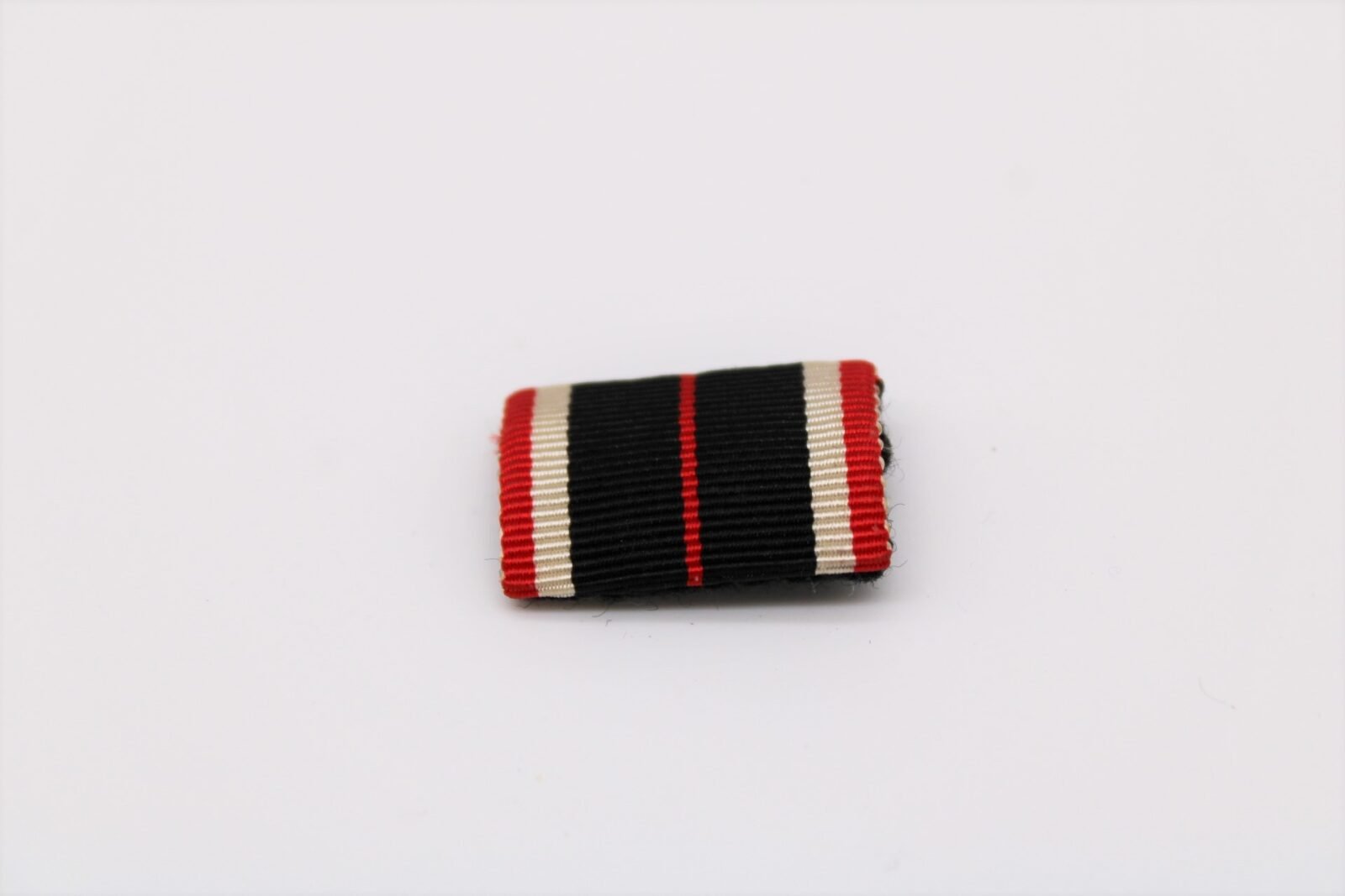 ERE39 - Spange - 1 Ribbon Bar: Kriegsverdienstmedaille - Image 1