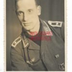 Luftwaffe Flak soldier wearing Flakkampfabzeichen