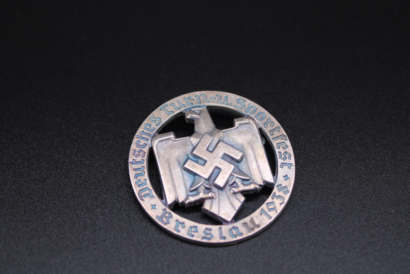 ERE46 - DTF Breslau - 1 "Deutsche Turn-u. Sportfest - Breslau 1938" Badge - Image 1