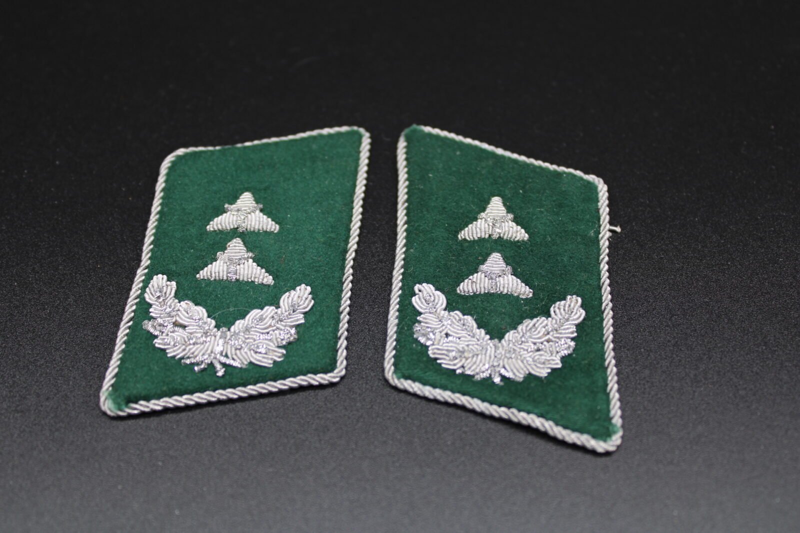 IMG_1230 Pair of Luftwaffe Beamte Collar Tabs for a Kriegsoberinspektor - Image 1