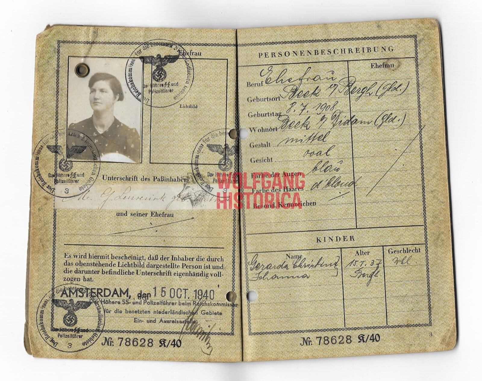 DOC202 - 2 Deutsches Reich Reisepass (Dutch woman from Beek, Gelderland) - Image 1