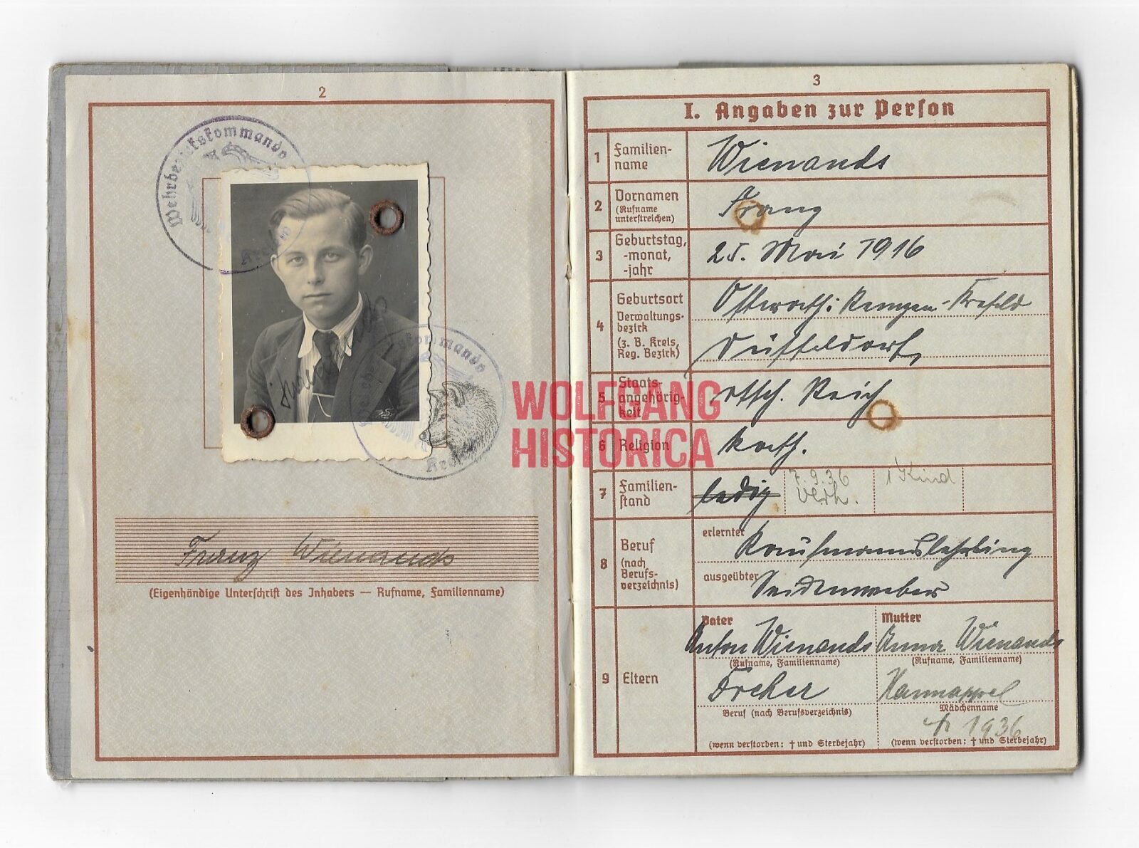 Scan_09-06-2022_1334 Wehrpass Panzerjäger-Abt. 16 (16.Pz.Div.) (2x Awards, KIA) - Image 1