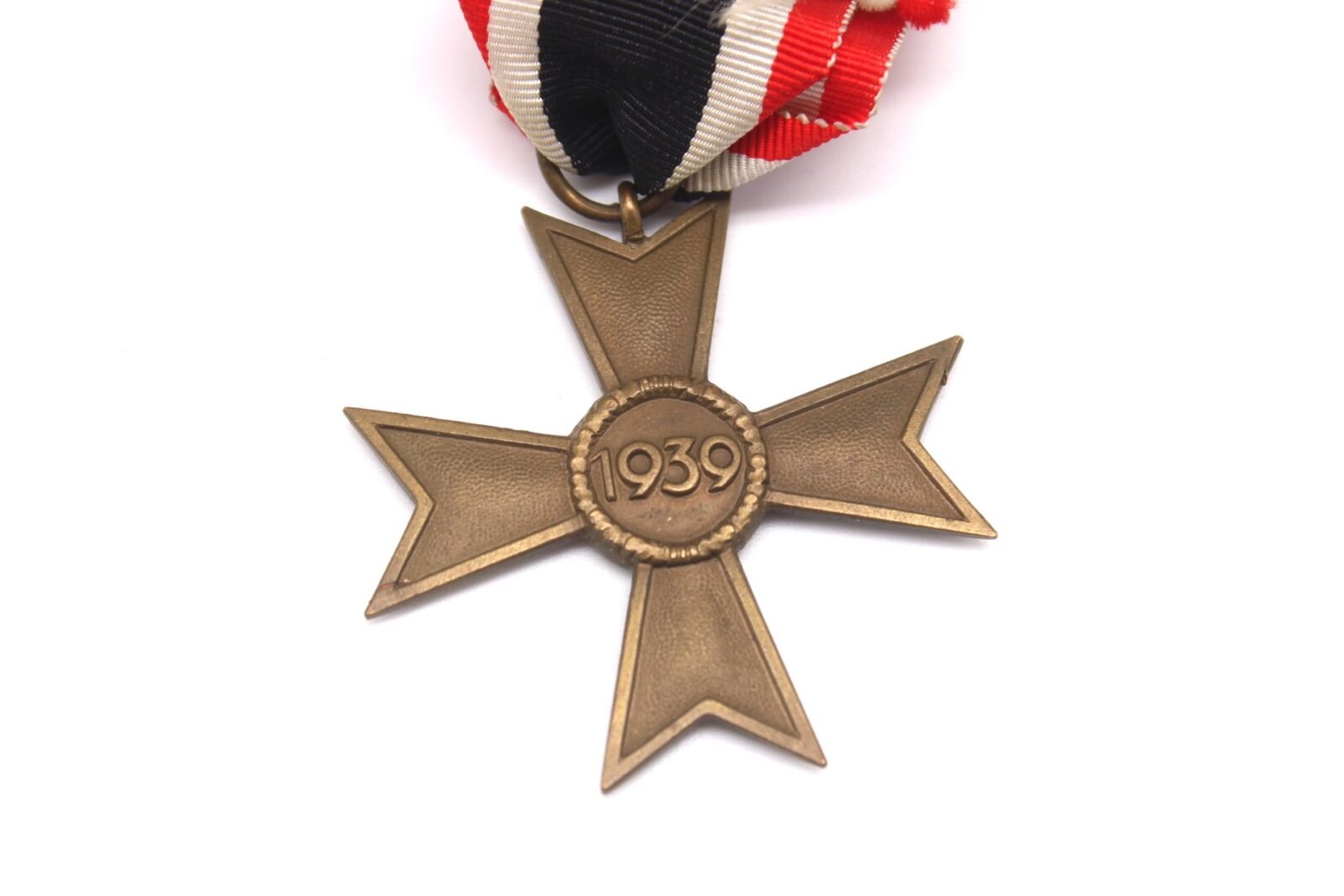 IMG_3875 Kriegsverdienstkreuz 2. Klasse ohne Schwertern (Unmarked) - Image 1