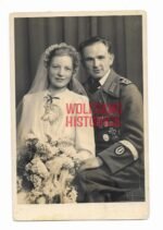 Top Studioportrait StuG "911" & Kreta Cufftitle