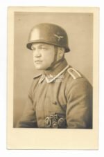 TOP Fallschirmjäger Studioportrait wearing FJ Helmet & Combat Awards