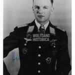 Hansgeorg Bätcher – Kampfgeschwader 4 & 100 (Eichenlaub)