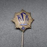 Reichsluftschutzbund (RLB) Mitgliedsabzeichen (Marked "H. Aurich Dresden")