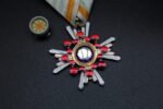 Order of the Sacred Treasure 5th Class (Cased) - Image 4