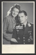 Portrait of Luftwaffe Oberfeldwebel wearing Deutsches Kreuz in Gold