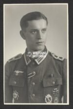 Portrait of Wehrmacht Feldwebel wearing the Deutsches Kreuz in Gold