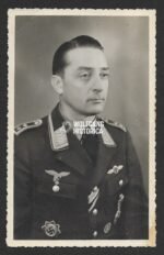 Portrait of Luftwaffe Oberfeldwebel wearing Deutsches Kreuz in Gold
