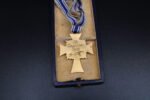 Mutterkreuz in Gold - Mother’s Cross in Gold (Ochs & Bonn, Hanau + Cased) - Image 3