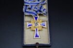 Mutterkreuz in Gold - Mother’s Cross in Gold (A. Rettenmaier, Schwäbisch Gmünd + Cased) - Image 4