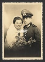 Studioportrait of Soldier from Gebirgsjäger-Regiment 100