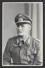 Studioportrait Wehrmacht Officer wearing M44 & Awards (ISA, VWA)