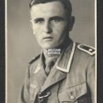 Studioportrait Tropical Wehrmacht Soldier with Awards (ASA, EK1, VWA)