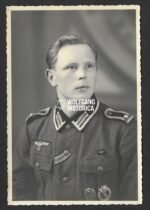 Studioportrait Wehrmacht NCO wearing ISA & DRL-Sportabzeichen