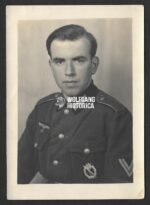 Studioportrait Wehrmacht Soldier wearing ISA