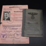 Wehrpass: Panzer-Nachrichten-Abteilung 82 (6. Panzer-Division, 2x Awards)