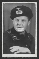 Studioportrait of Panzer soldier - Panzer-Regiment 5