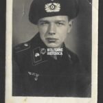 Studioportrait of Panzer soldier - Panzer-Regiment 5