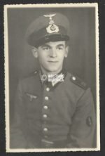Studioportrait Waffenrock Gebirgsjäger