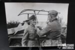 German Press Photograph: Oberst Johannes Schulz decorated with RK (Panzergrenadier-Rgt. 10)