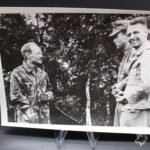 German Press Photograph: Generalleutnant Stahel in camo
