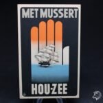 Dutch NSB Postcard "Met Mussert Hou-Zee"