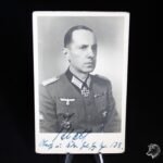 Signed Studioportrait of Paul Klatt - 3. Gebirgs-Division (Eichenlaub) (Wartime)