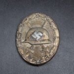 Verwundetenabzeichen in Silber ("107" - Firma Carl Wild, Hamburg)