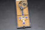 Mutterkreuz in Gold – Mother’s Cross in Gold (Richard Sieper & Söhne)