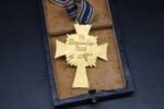 Mutterkreuz in Gold – Mother’s Cross in Gold (Richard Sieper & Söhne) - Image 3