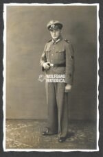 Kriegsmarine Artilleryman with Specialist Badge, Bochum Studio