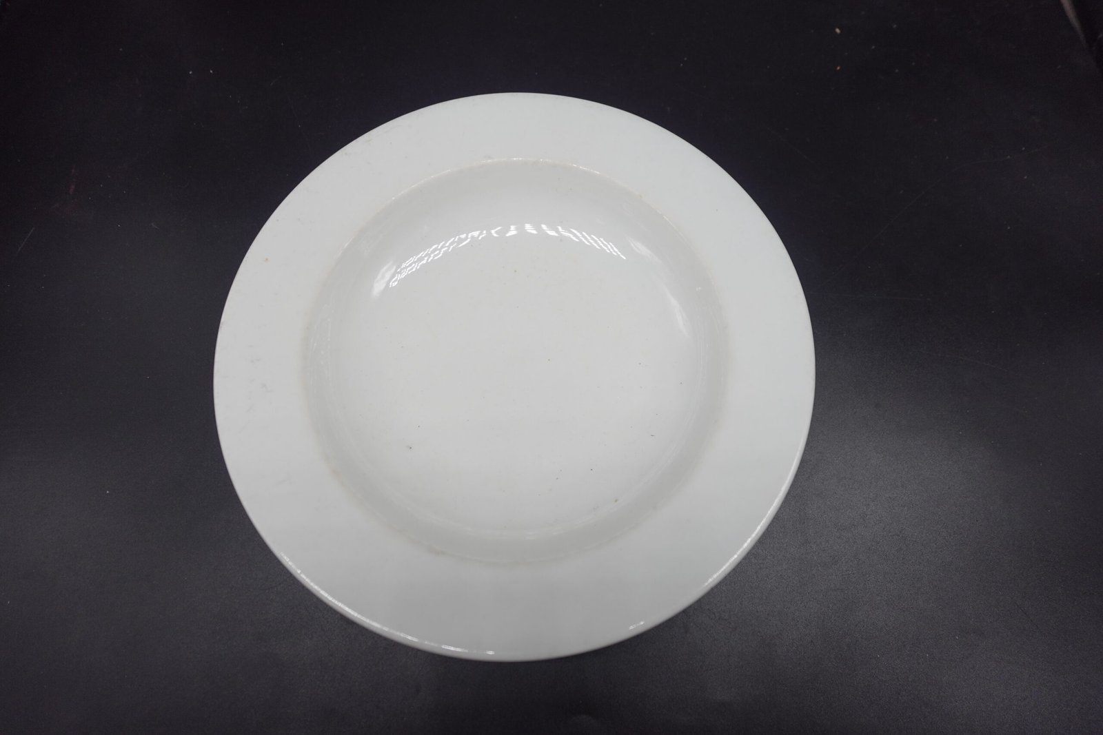 DSC09323 DAF Porcelain Soup Plate (Hutschenreuther Selb, LHS Bavaria) - Image 1