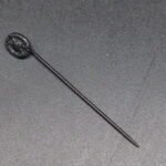 Wound Badge in Black L/16 Stickpin