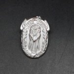 "Treue um Treue" Tinnie