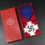 Treudienst-Ehrenzeichen für 25 Jahre (Cased, Franz Reischauer)