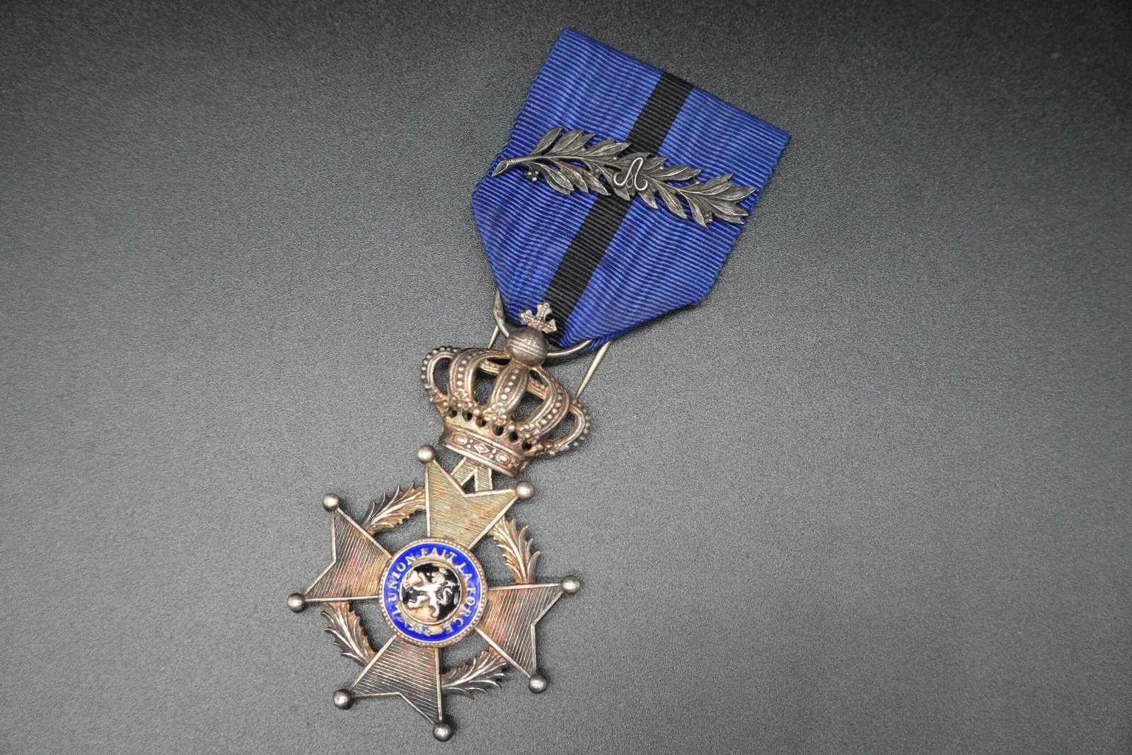 DSC09960 Order of Leopold II (Rank of Knight) (Order van Leopold II (Ridder)) - Image 1