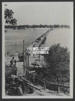 German Press Photo: 720 m ist diese Pionier-Behelfs-Brücke lang