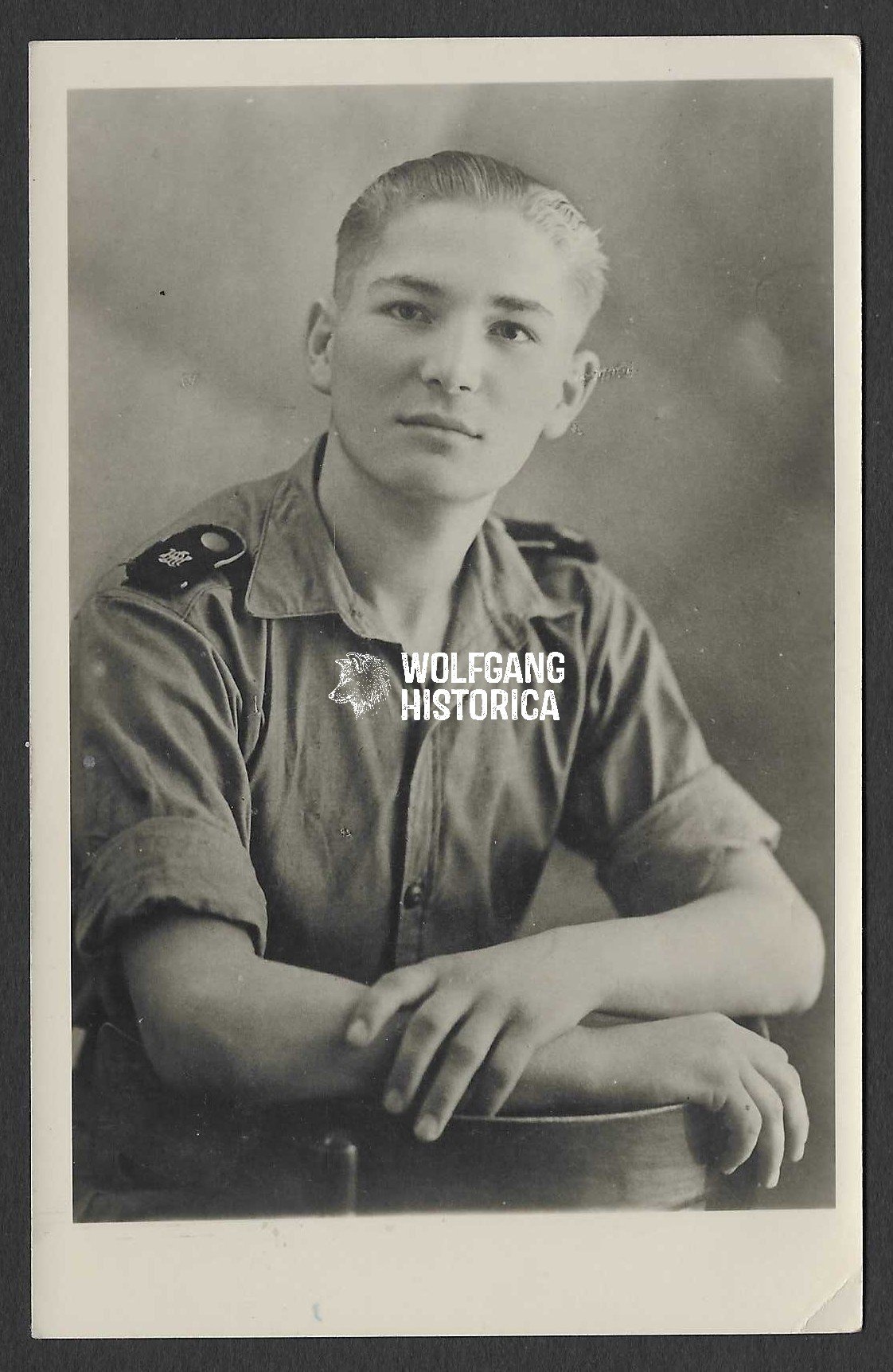 Foto_2026-02-24_104634 Studioportrait of "LAH" Soldier - LAH Shoulderboards & Tropical Uniform worn! - Image 1