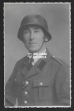 Studioportrait of Flemish NSKK Volunteer