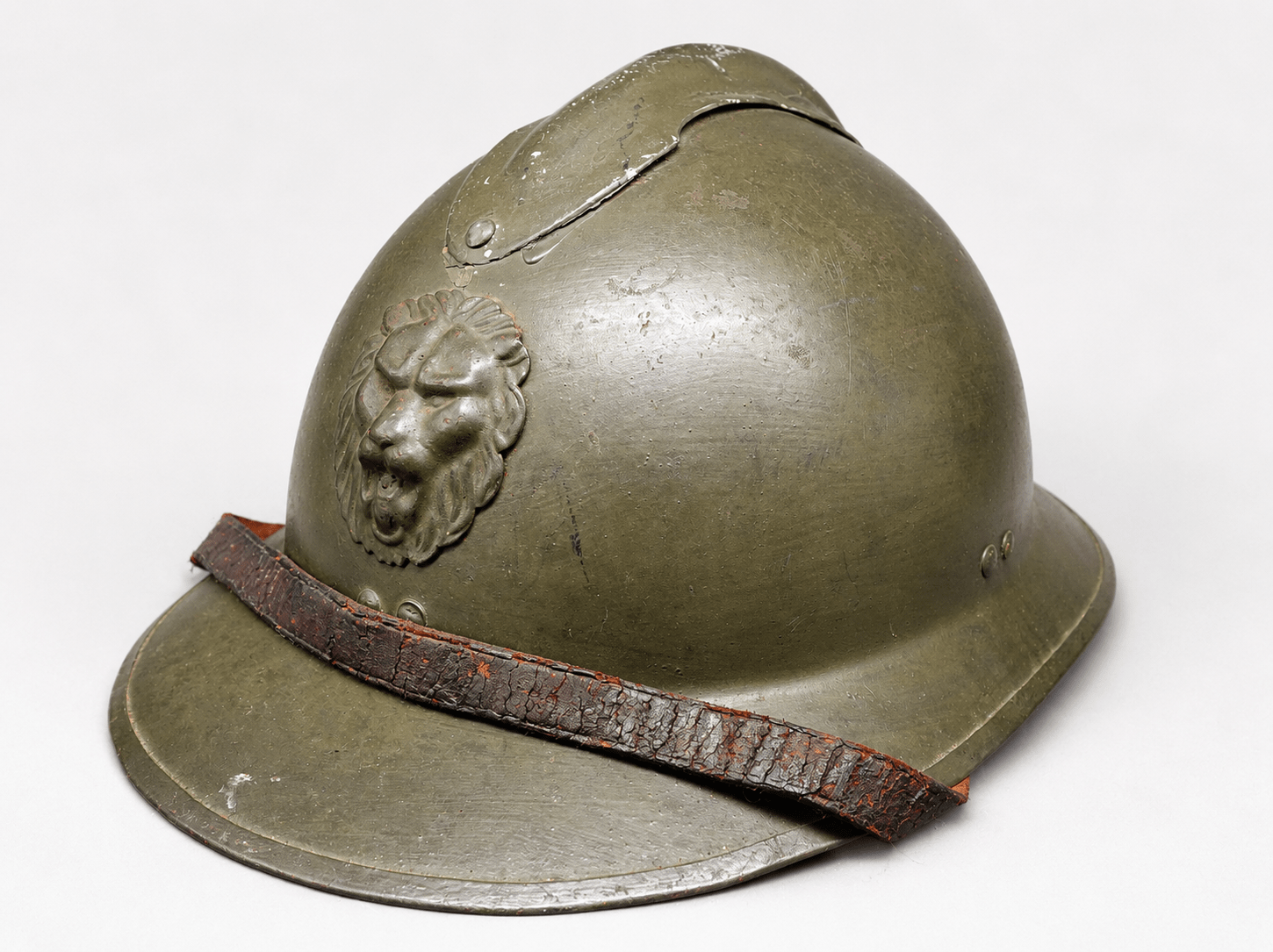 ChatGPT Image 6 mei 2026, 17_14_28 WWII Belgian M31 Adrian Helmet – May 1940 Campaign, Complete with Chinstrap - Image 1