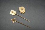3x Pins of the Flemish Waffen-SS Veteran Organisation "Sint-Maartenfonds" (SMF) - Image 3