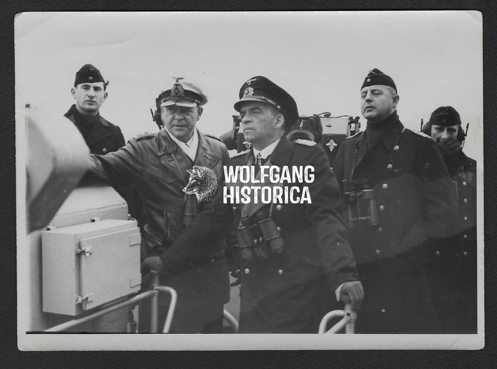 Foto_2026-05-31_092244 WWII German Kriegsmarine Press Photograph – Generaladmiral Otto Schniewind Inspecting Naval Personnel - Image 1