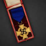 Treudienst-Ehrenzeichen für 40 Jahre – Cased Example